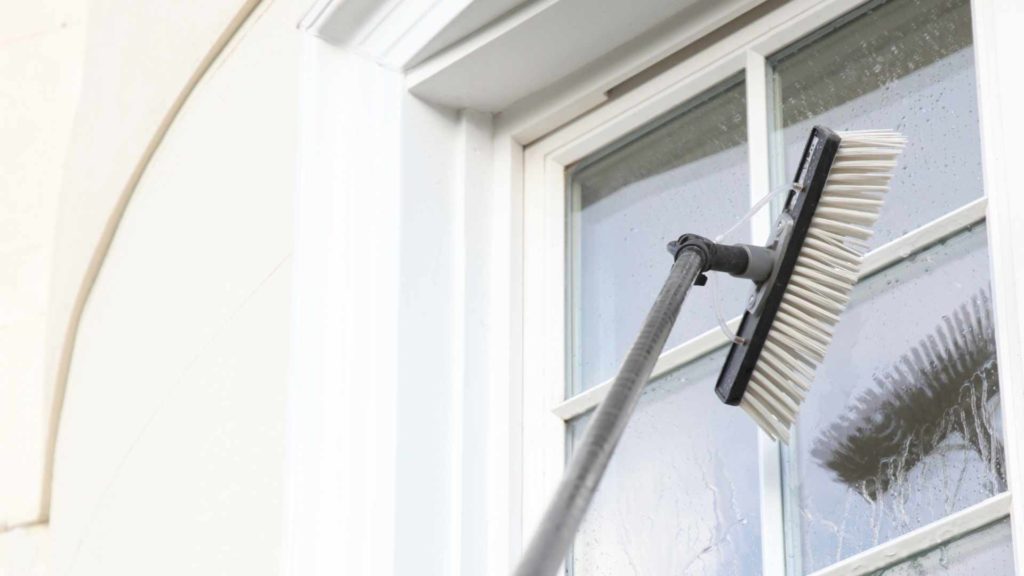 windows cleaner close up company in Frisco TX